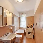 Casa Dei Fiori Apartmán *
