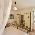 Casa Dei Fiori Apartmán