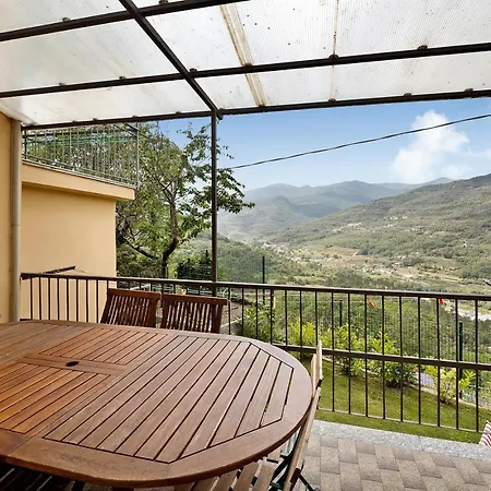 Casa Dei Fiori Daire *